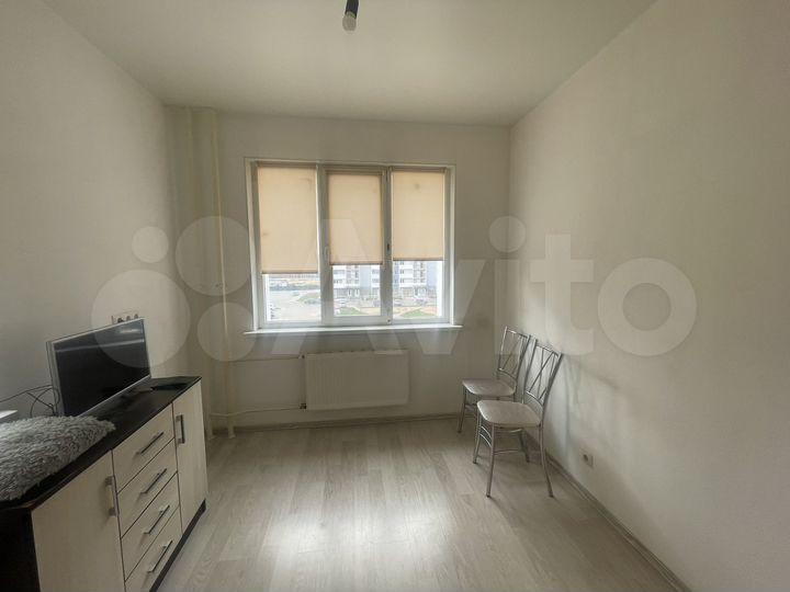 1-к. квартира, 40 м², 4/17 эт.