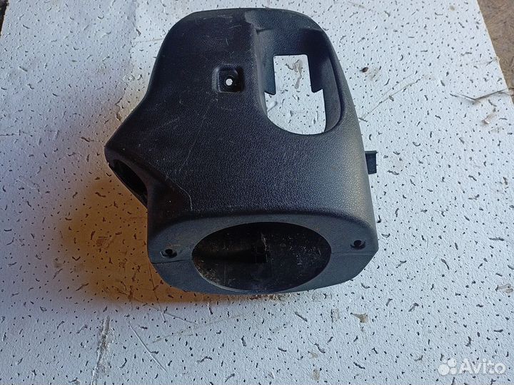 Кожух рулевой колонки Lifan X60