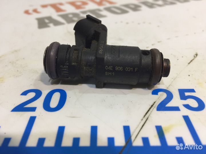 Шкода Рапид Форсунка топливная