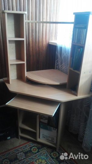 Стол компьютерный угловой