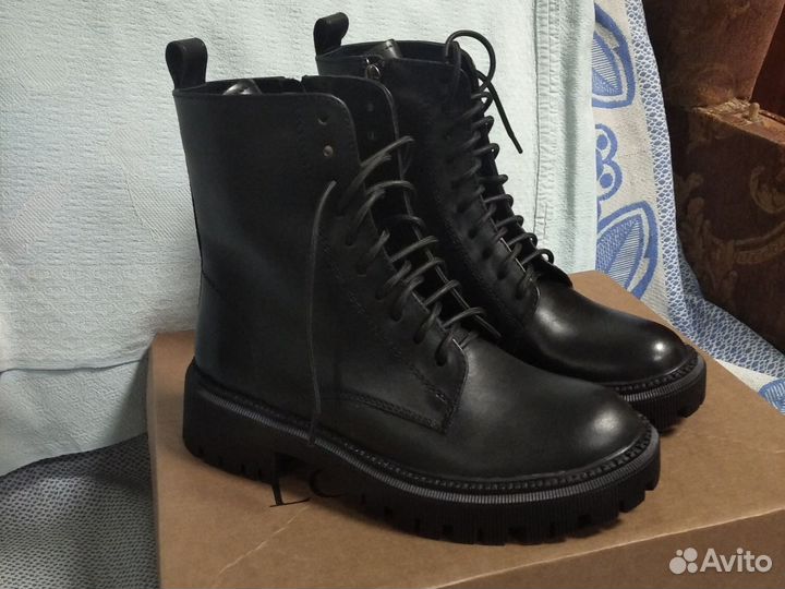 Сапожки женские 37 размер