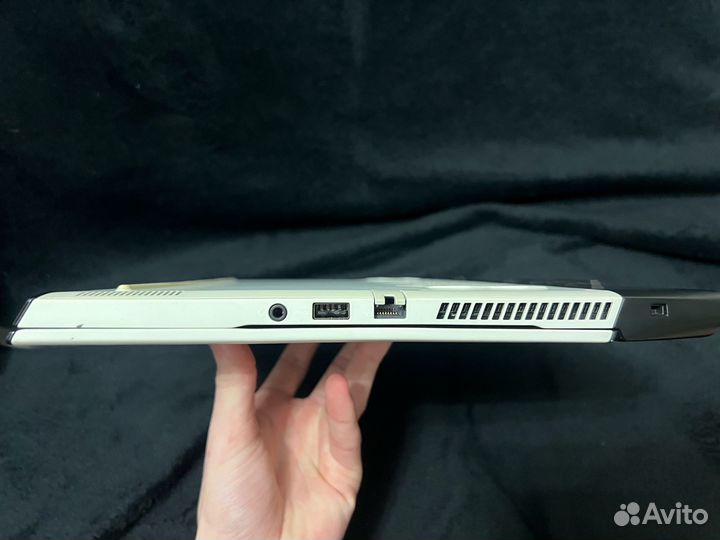 Игровой ноутбук Alienware m15r2 i7 9750H / RTX 208