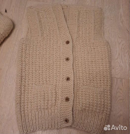 Жилеты из шерсти