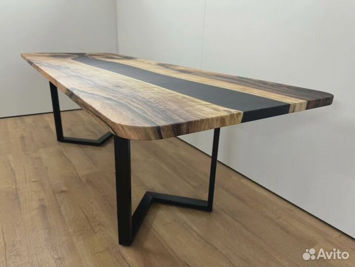 Стол кухонный thetable 250x90 см 3.25/3.1chalice W