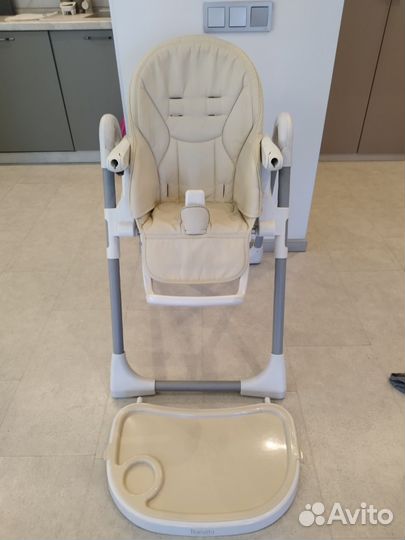 Детский стульчик для кормления