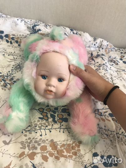 Плюшевая кукла