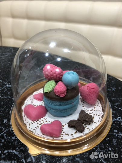 Букет-композиция цветов из шоколада Каллебаут