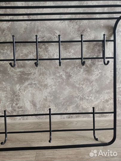 Полка для обуви и подвесная вешалка