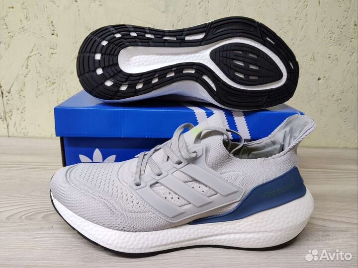 Кроссовки Adidas Ultraboost мужские лето весна