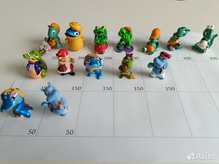 Киндер-сюрприз Акулы, лягушата, драконы, крокодилы