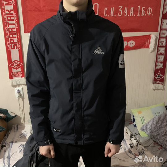 Куртка весенняя