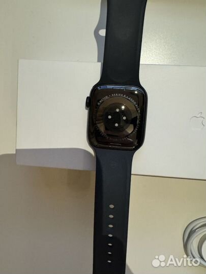 Apple Watch Series 8 45 мм