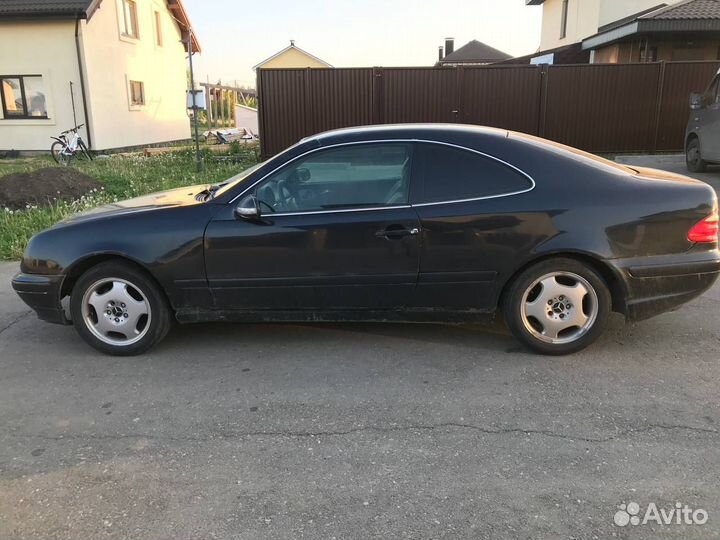 Mercedes-Benz CLK-класс 2.3 AT, 2000, 320 000 км