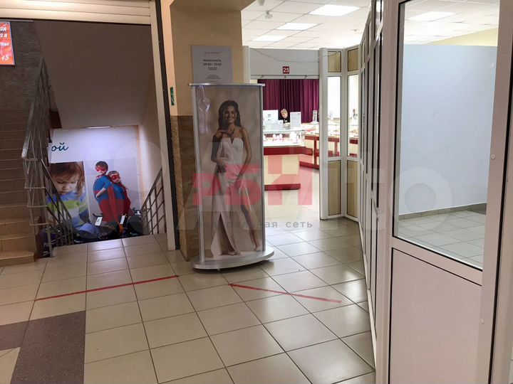 Сдам торговое помещение, 185 м²