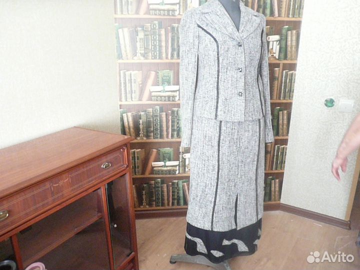 Костюм женский. Классика.Р-р 48-50