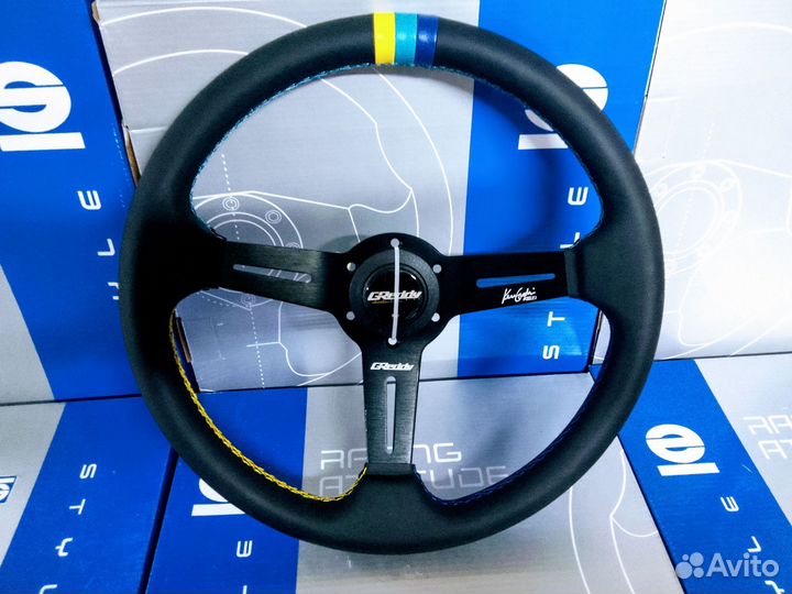 Спортивный руль Greddy