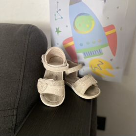 Босоножки сандалии для девочки 24 размер tombi