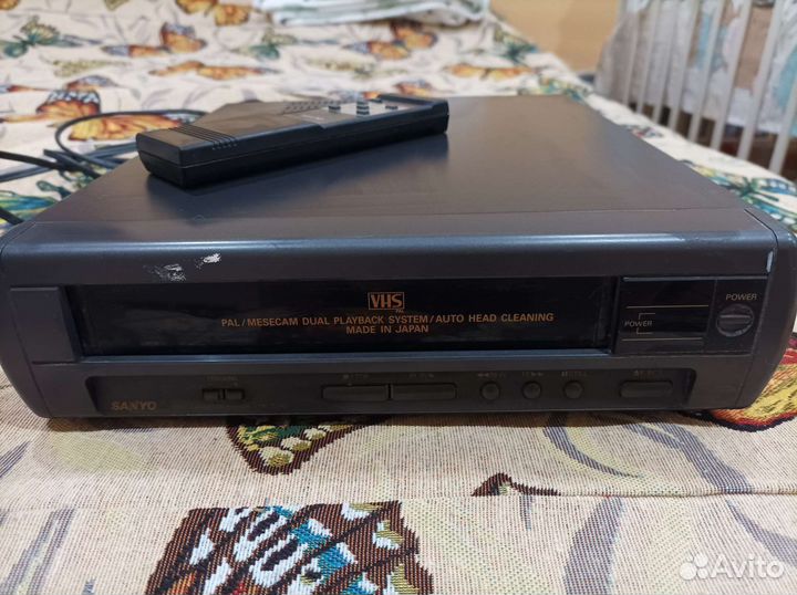 Видеомагнитофон Sanyo