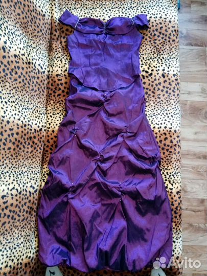 Вечернее платье