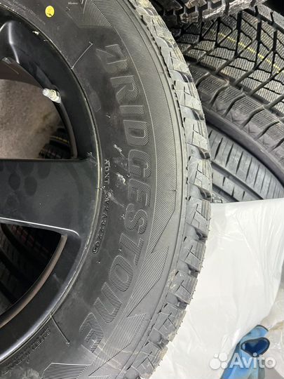 Bridgestone Blizzak DM-V2 265/60 R18 110R