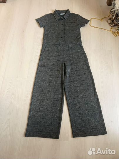 Школьный комбинезон