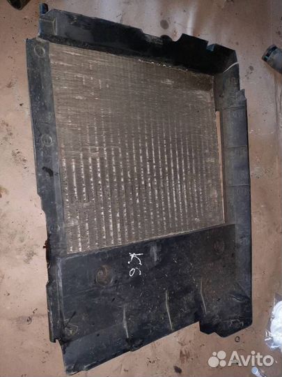 Радиатор основной Renault Clio 2 рест. 2003