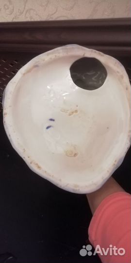 Фигурка фарфор