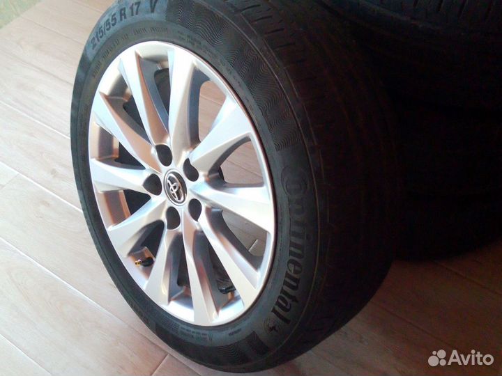 Continental ContiPremiumContact 5 215/55 R17