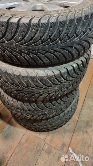 Литые диски Тойота Goodyear UltraGrip 205/55 R16