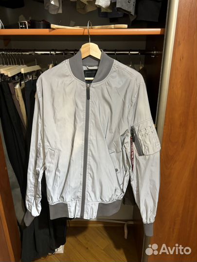 Бомбер alpha industries