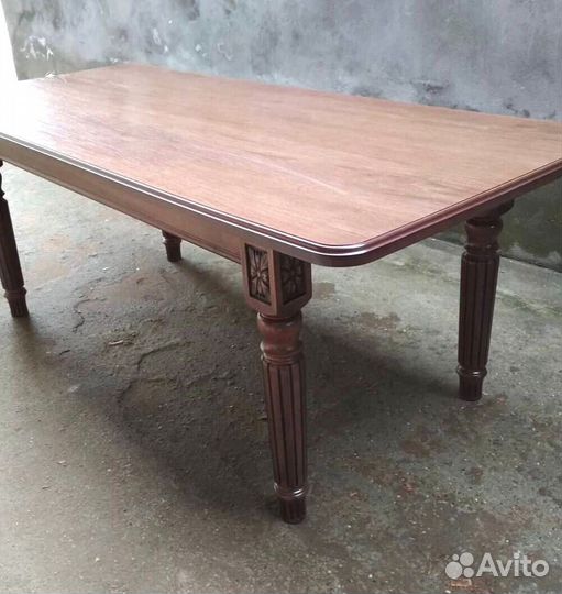Кухонные столы