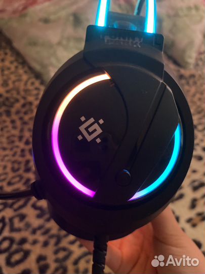 Игровые наушники
