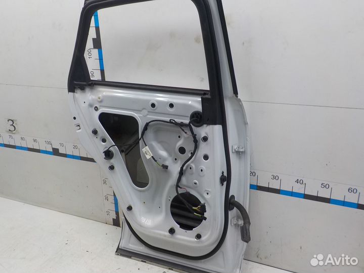 Б/У Дверь задняя левая Audi Q3 2012- 8U0833051 VAG