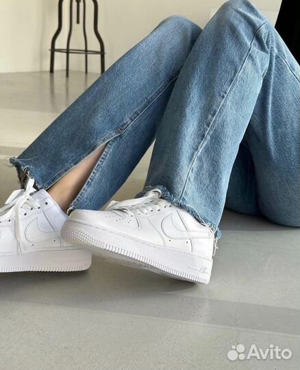 Кроссовки Nike air Force 1