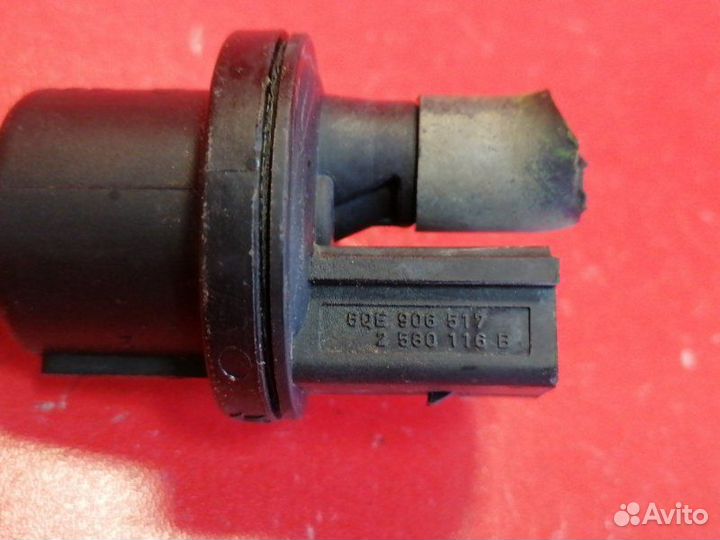 Клапан вентиляции топливного бака Volkswagen Polo