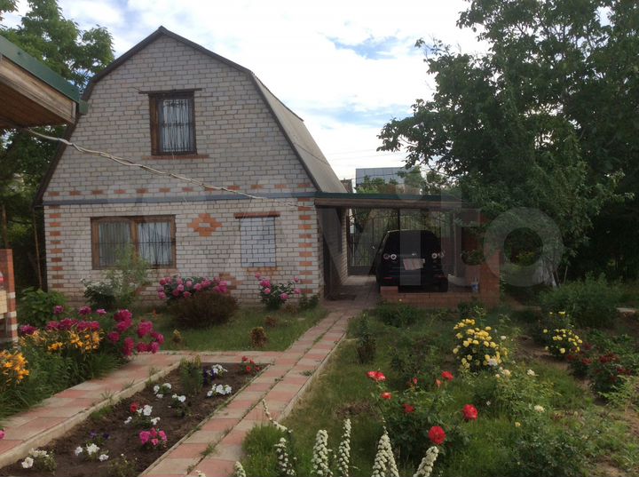 Дача 70,5 м² на участке 7,4 сот.