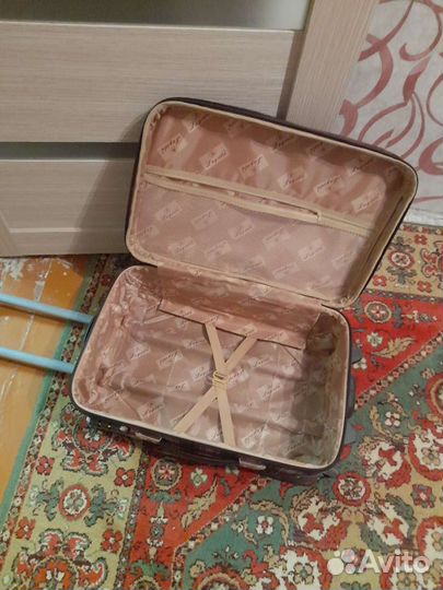 Чемодан джинсовый