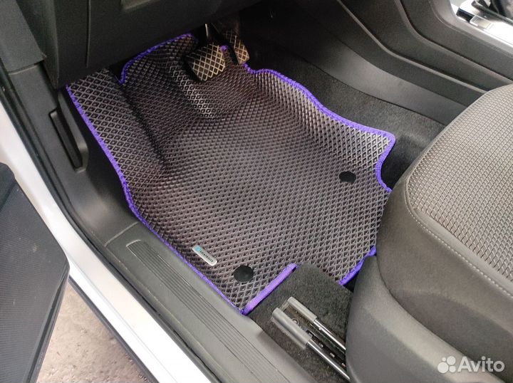 Коврики в автомобиль eva в подарок подпятник + 2 л