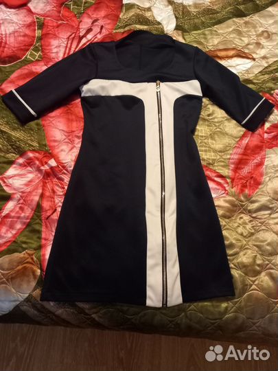 Платье женское