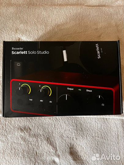 Focusrite scarlett solo 4th gen набор