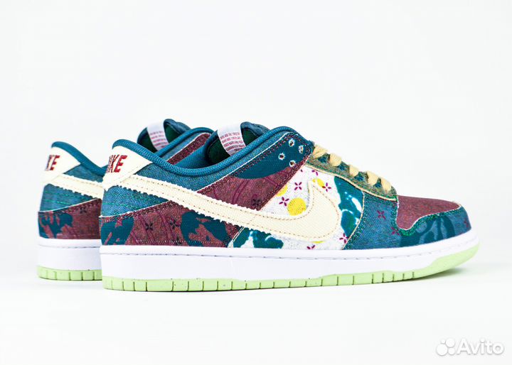 Женские Кроссовки Nike Dunk Low SP 