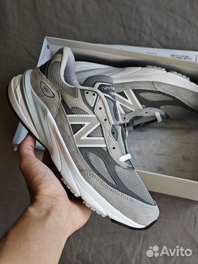 Новые New Balance 990v6