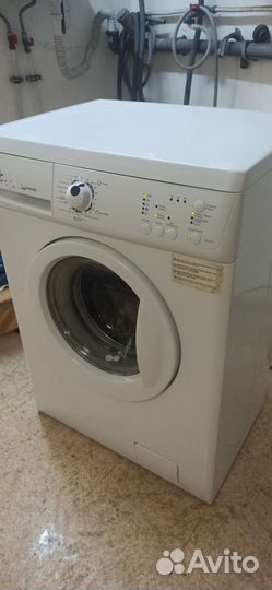 Стиральная машина Занусси 5кг