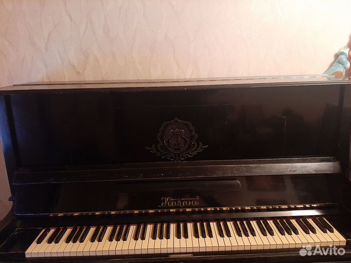 Пианино Казань- отдам бесплатно требует настройки