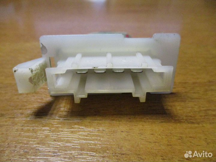 Резистор отопителя Peugeot 207 2006-2017