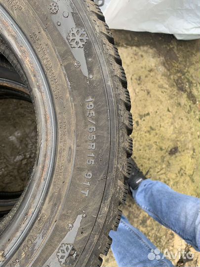 Kumho 954 195/65 R15 91T