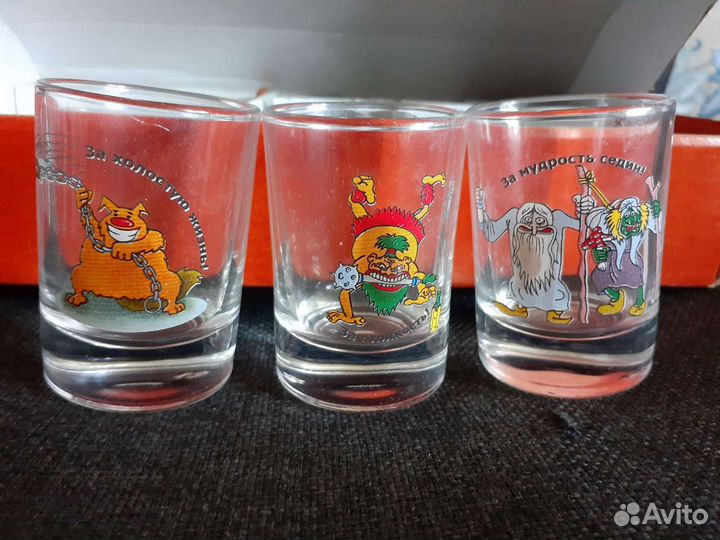 Подарочный набор для мужчин - стопки и пепельница