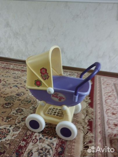 Коляска кукольная
