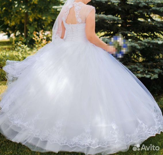 Свадебное платье 42-44 бу