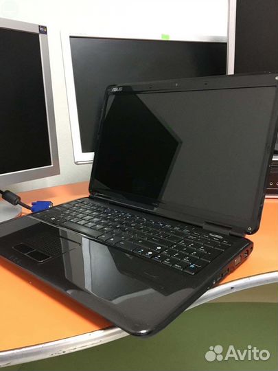 Ноутбук - Asus K61IC Series Notebook 2DB